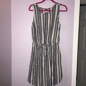 Old Navy linen Dress